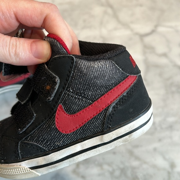 Nike shoes toddler high top Velcro sneakers size: 5C - Picture 8 of 10